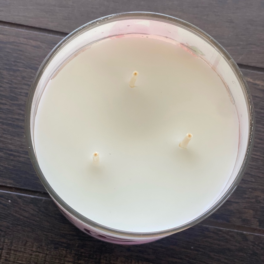 Strawberry Shortcake Goose Creek Raspberry Tart  14.5 oz  3 Wick Candle - Picture 2 of 12